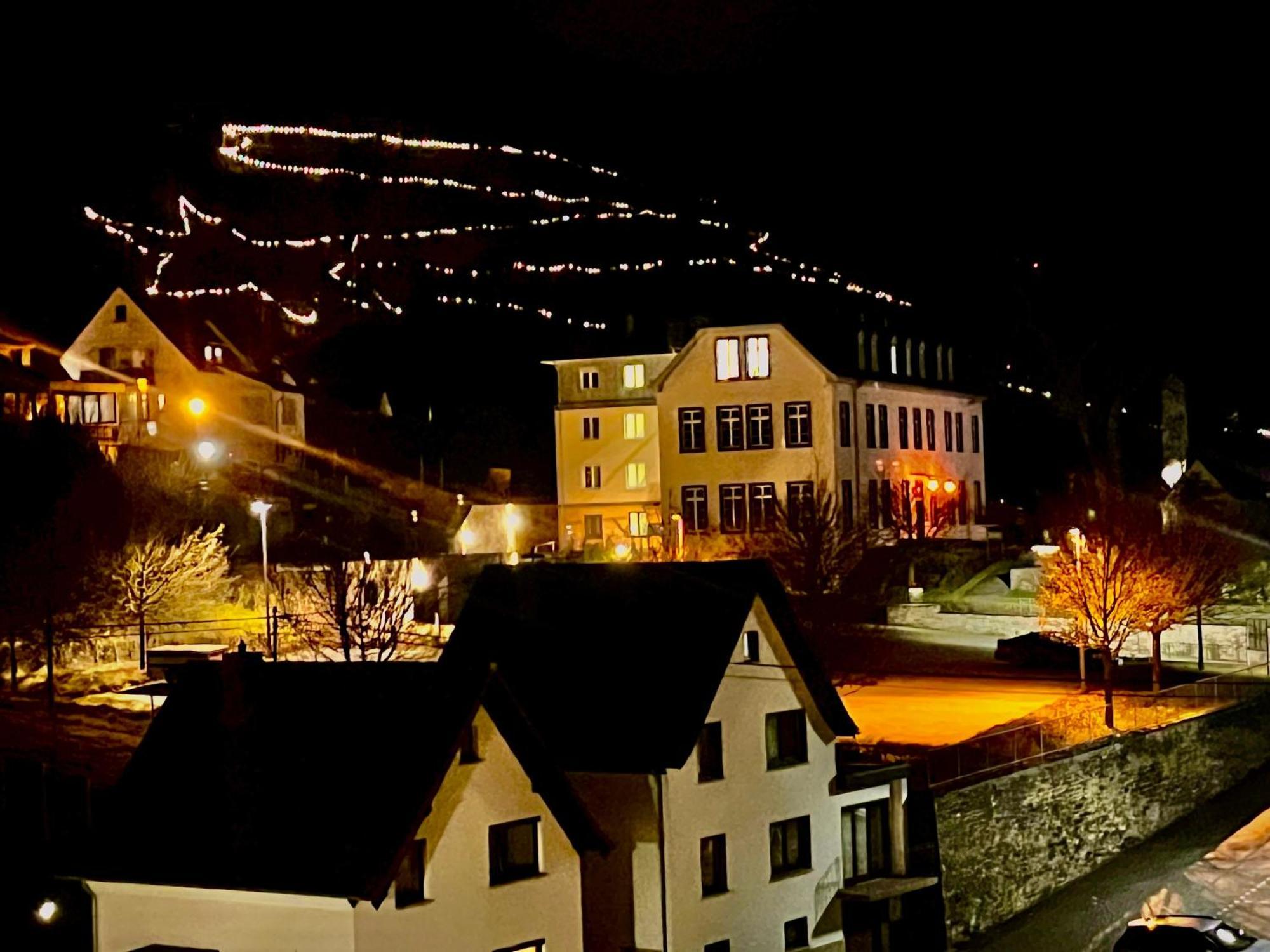 Ferienwohnung "Gaston" Mitten In Waldbreitbach Экстерьер фото